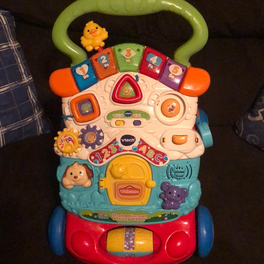 Baby’s Walking/Playing Toy